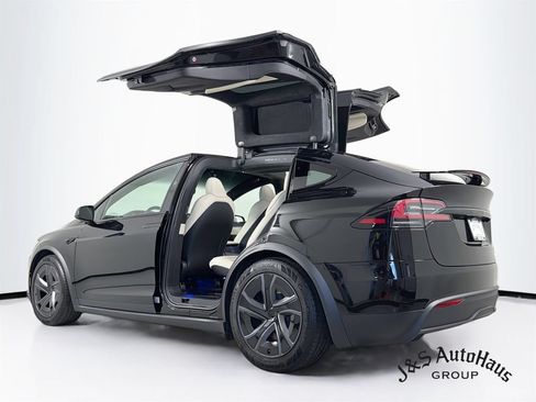 Used 2026 Tesla Model X Plaid AWD/4WD image 5