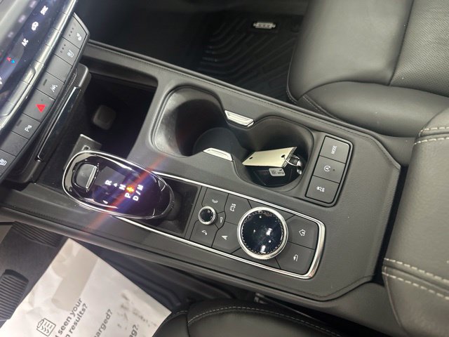 Used 2025 Cadillac XT4 Premium Luxury AWD/4WD image 15