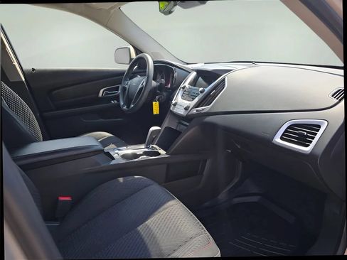 Used 2014 GMC Terrain SLE FWD image 21