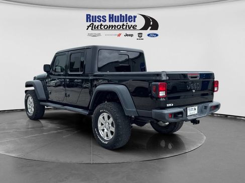 Used 2020 Jeep Gladiator Sport w/ Quick Order Package 24S AWD/4WD image 3