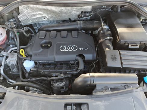 Used 2018 Audi Q3 2.0T Premium AWD/4WD image 33