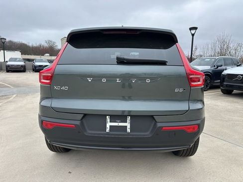 New 2026 Volvo XC40 B5 Plus w/ Climate Package image 6