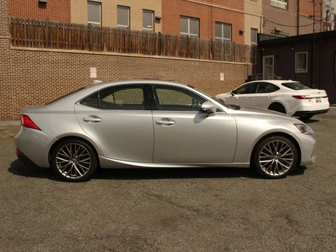 Used 2017 Lexus IS 200t RWD image 6