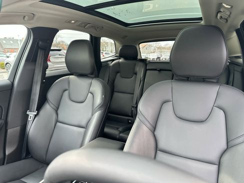 Used 2024 Volvo XC60 B5 Core w/ Protection Package Premier image 14