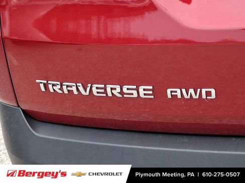 Certified 2023 Chevrolet Traverse LT image 32