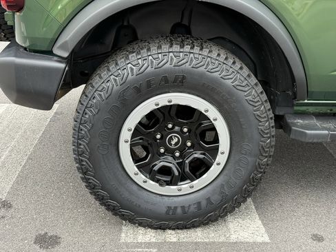 Used 2023 Ford Bronco 4-Door w/ Sasquatch Package image 11