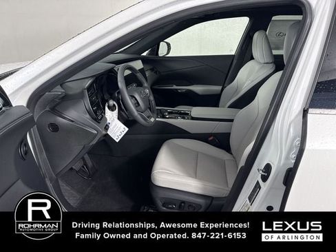 New 2026 Lexus RX 350 w/ Convenience Package AWD/4WD image 5