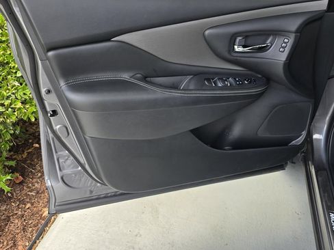 Used 2024 Nissan Murano SL FWD image 32