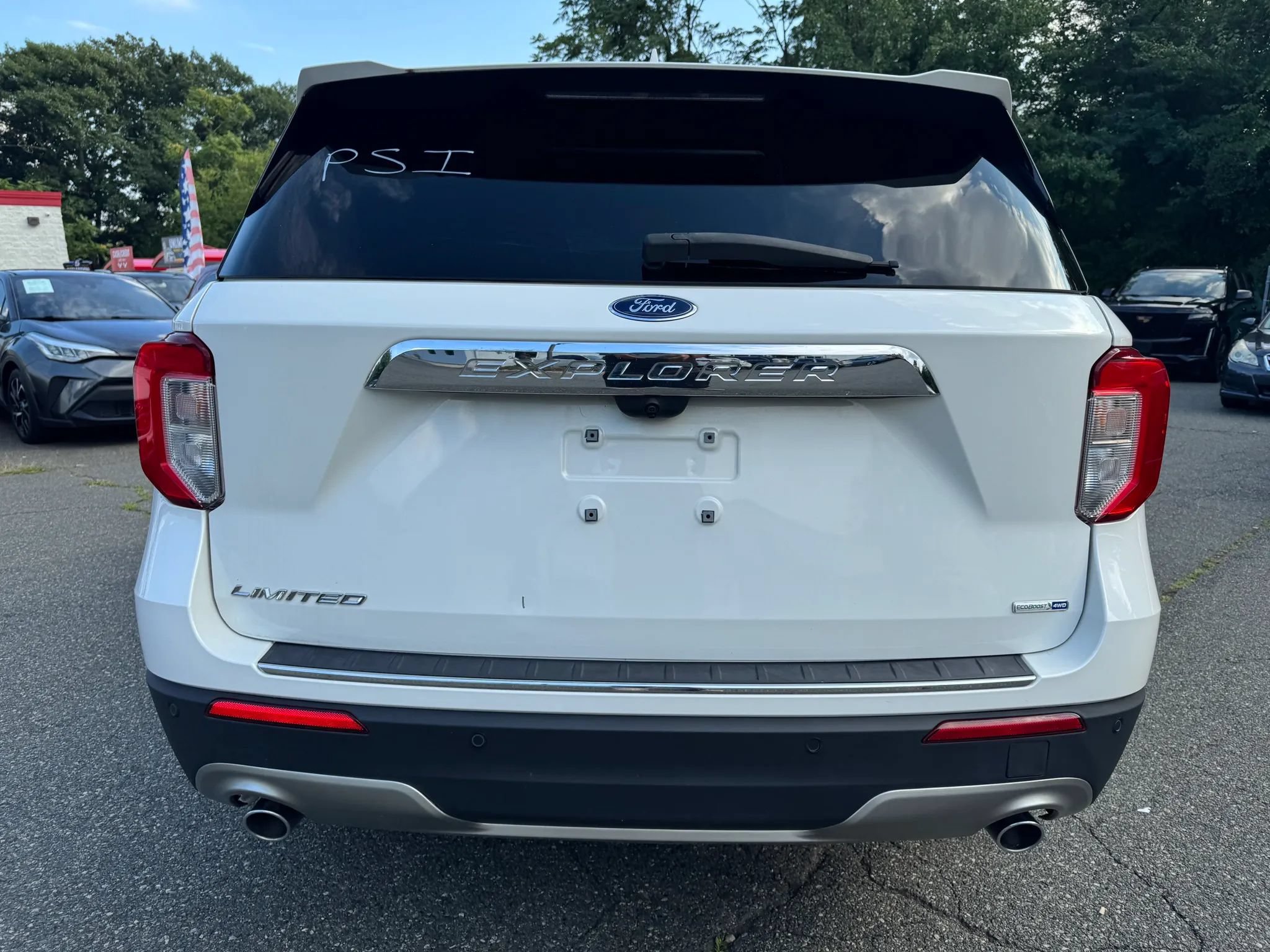 Used 2020 Ford Explorer Limited AWD/4WD image 4