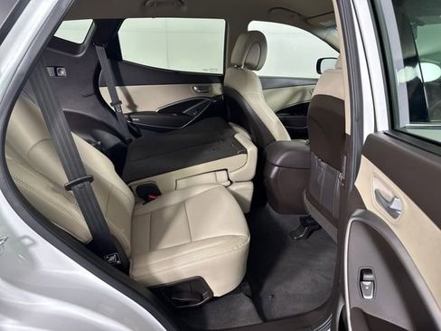 Used 2017 Hyundai Santa Fe Sport image 27