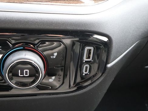 New 2026 Chevrolet Silverado 2500 LT w/ All Star Edition AWD/4WD image 30