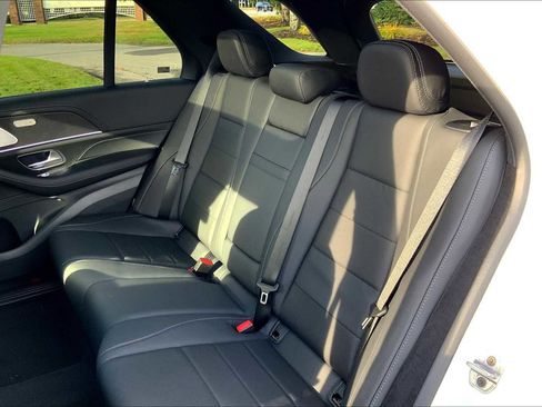 Used 2026 Mercedes-Benz GLE 450 4MATIC image 13