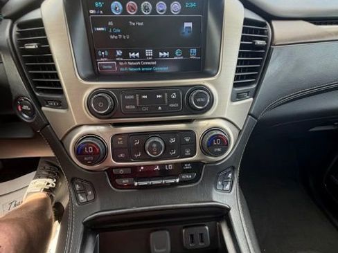 Used 2018 GMC Yukon Denali w/ Open Road Package image 16