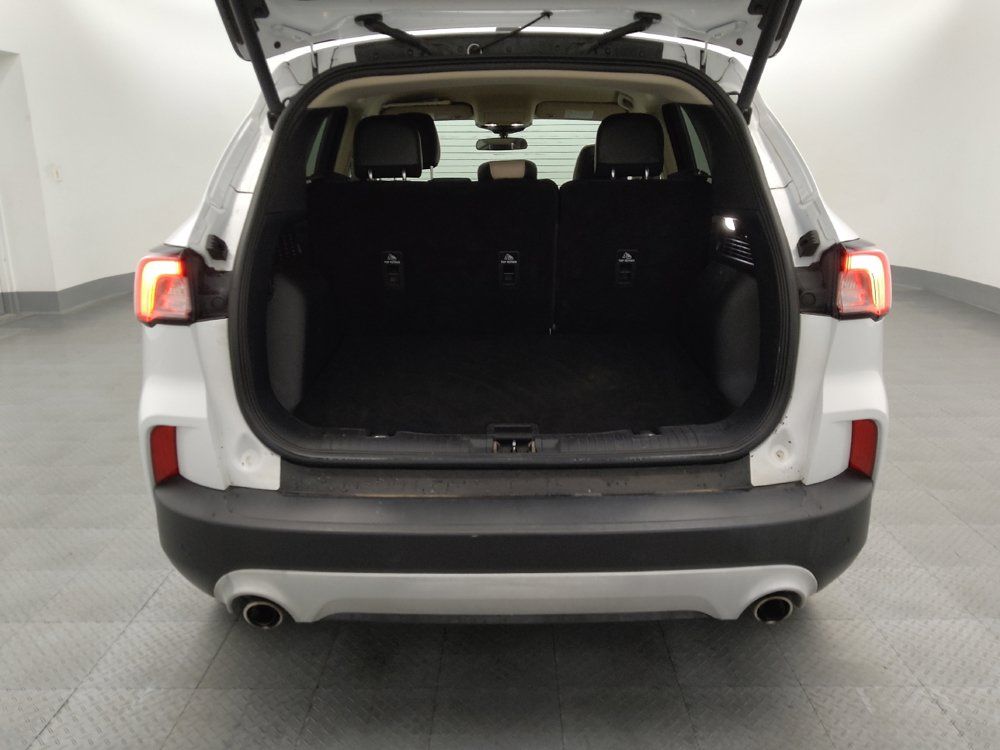 Used 2020 Ford Escape SEL FWD image 29