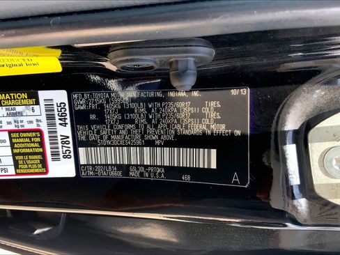 Used 2014 Toyota Sienna XLE FWD image 35