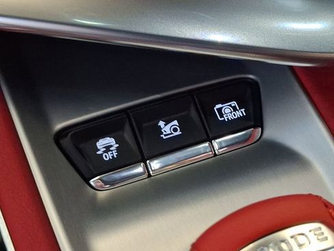 Used 2024 Chevrolet Corvette Stingray Preferred Cpe image 9