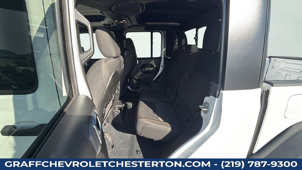 Used 2022 Jeep Gladiator Mojave w/ Trailer Tow Package AWD/4WD image 37
