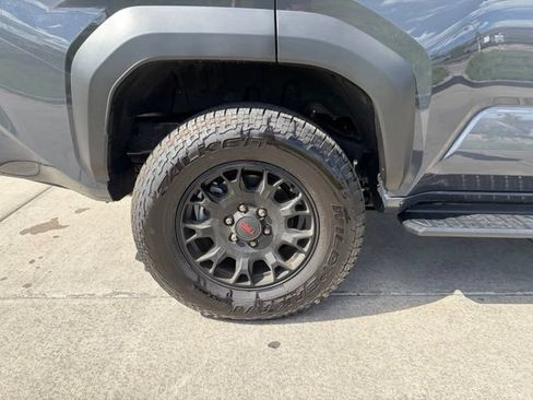 Used 2025 Toyota 4Runner TRD Off-Road Premium w/ Tow Technology Package AWD/4WD image 11