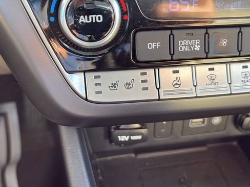 Used 2019 Hyundai Sonata Limited w/ Ultimate Package 02 image 27