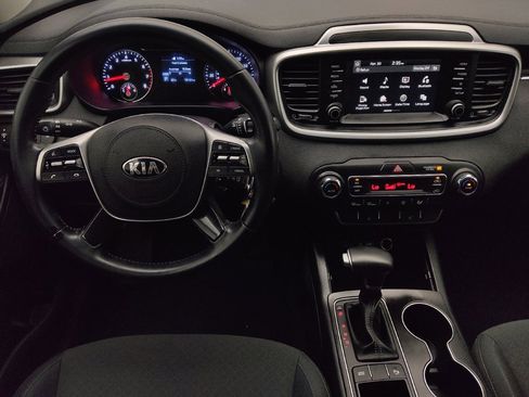 Used 2020 Kia Sorento LX w/ LX I4 Convenience Package FWD image 22