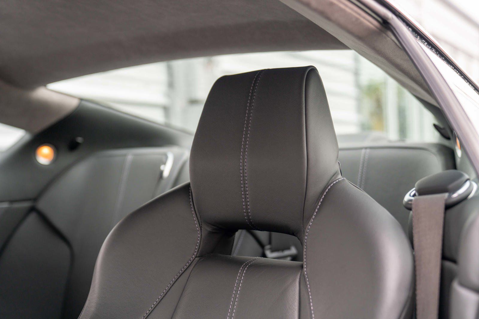 Used 2008 Aston Martin DB9 Coupe RWD image 5