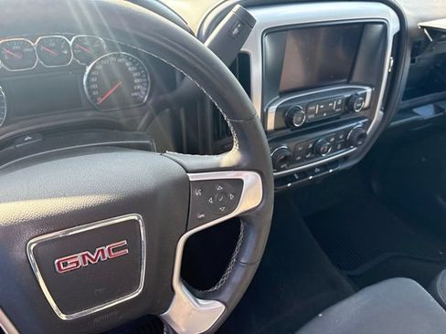 Used 2018 GMC Sierra 1500 SLE w/ SLE Value Package RWD image 10