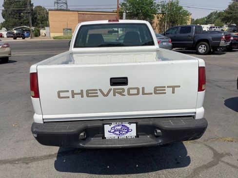 Used 2002 Chevrolet S10 Pickup 4x4 Extended Cab w/ Comfort Convenience Pkg image 11