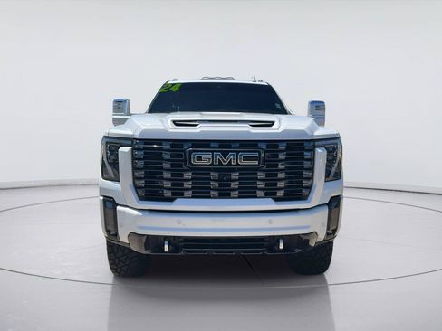Used 2024 GMC Sierra 2500 Denali Ultimate AWD/4WD image 2