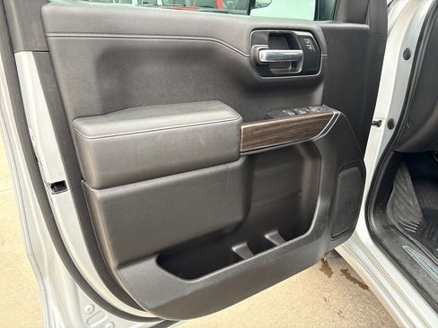 Used 2020 Chevrolet Silverado 1500 LT w/ All-Star Edition image 18