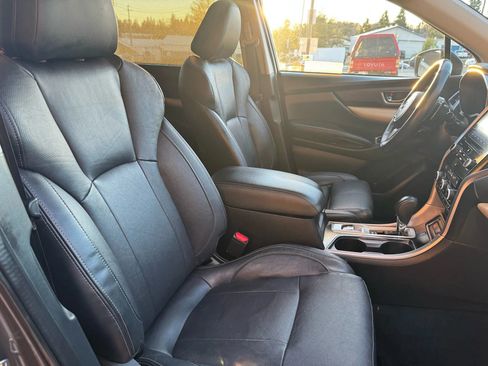 Used 2020 Subaru Ascent Limited w/ Technology Package image 24