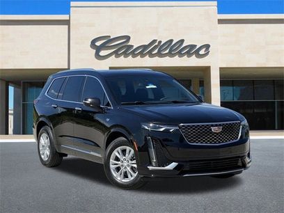 New 2025 Cadillac XT6 Luxury