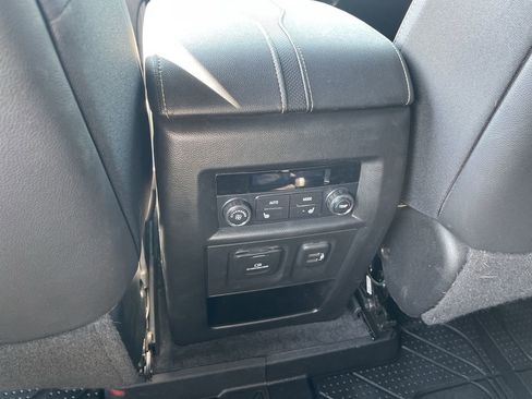 Certified 2022 Chevrolet Traverse Premier image 21