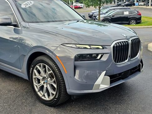 Used 2024 BMW X7 xDrive40i w/ Executive Package AWD/4WD image 4