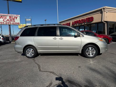 Used 2006 Toyota Sienna XLE image 4