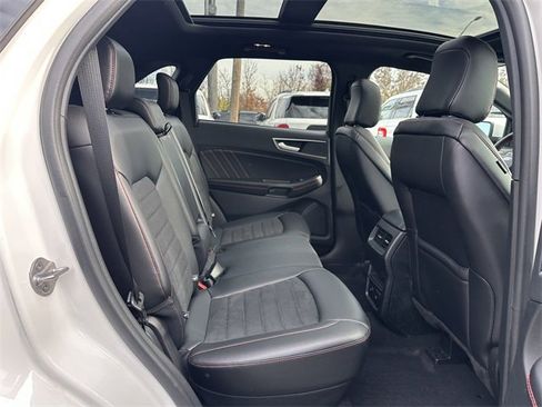 Certified 2024 Ford Edge ST-Line image 37
