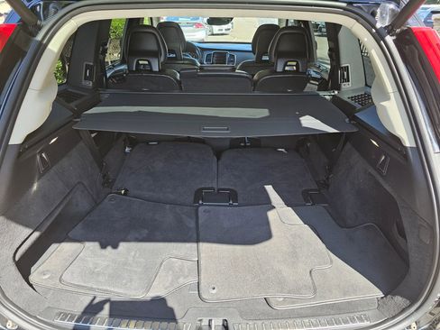 Used 2016 Volvo XC90 T6 Inscription w/ Vision Package image 30