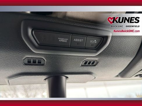 Used 2022 Jeep Wrangler Unlimited Sport image 33