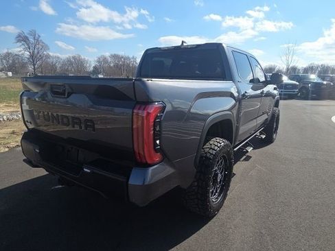 Used 2024 Toyota Tundra Limited AWD/4WD image 8