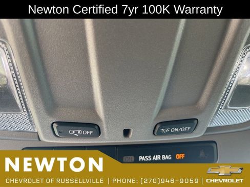 Used 2025 Chevrolet Silverado 1500 LT AWD/4WD image 14