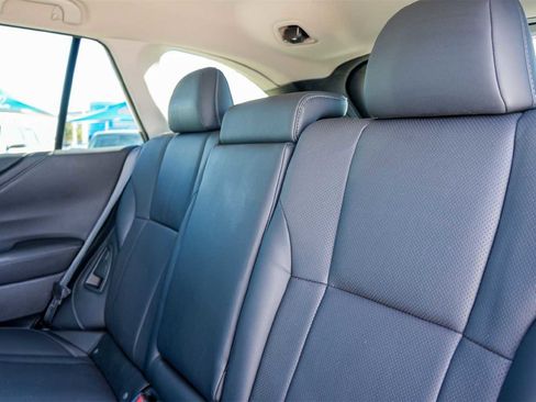 Used 2020 Subaru Outback Limited w/ Popular Package #2 image 13