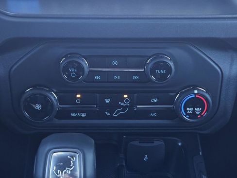 New 2025 Ford Bronco Big Bend image 15