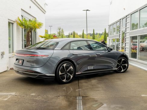 Used 2024 Lucid Air Touring AWD/4WD image 7