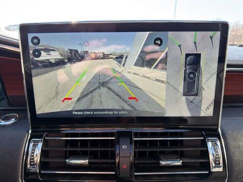 Used 2023 Lincoln Navigator Reserve image 28