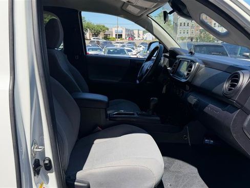 Used 2019 Toyota Tacoma SR RWD image 11