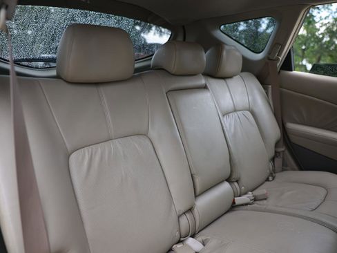 Used 2009 Nissan Murano SL w/ Technology Pkg FWD image 14