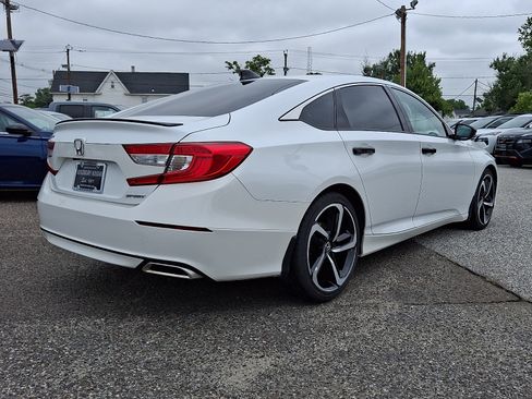 Used 2022 Honda Accord Sport image 6