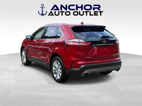 Used 2020 Ford Edge Titanium FWD image 6
