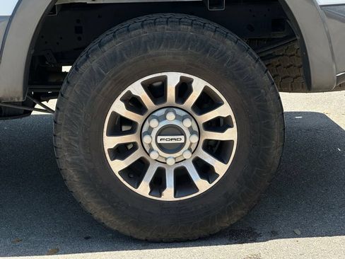 Used 2022 Ford F250 Lariat w/ Lariat Value Package AWD/4WD image 27