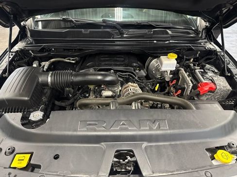 Used 2020 RAM 1500 Big Horn AWD/4WD image 30