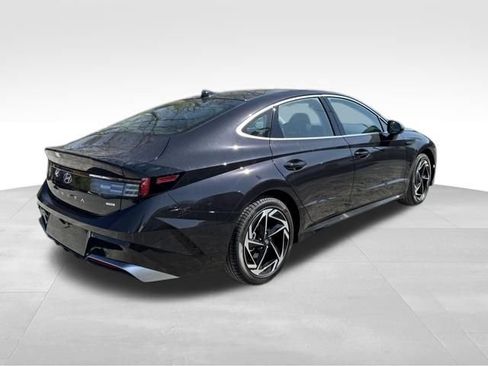 New 2026 Hyundai Sonata SEL AWD/4WD image 5